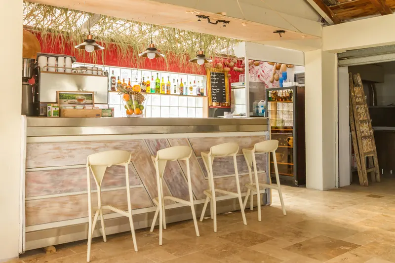 Comptoir du bar du Camping Lacasa