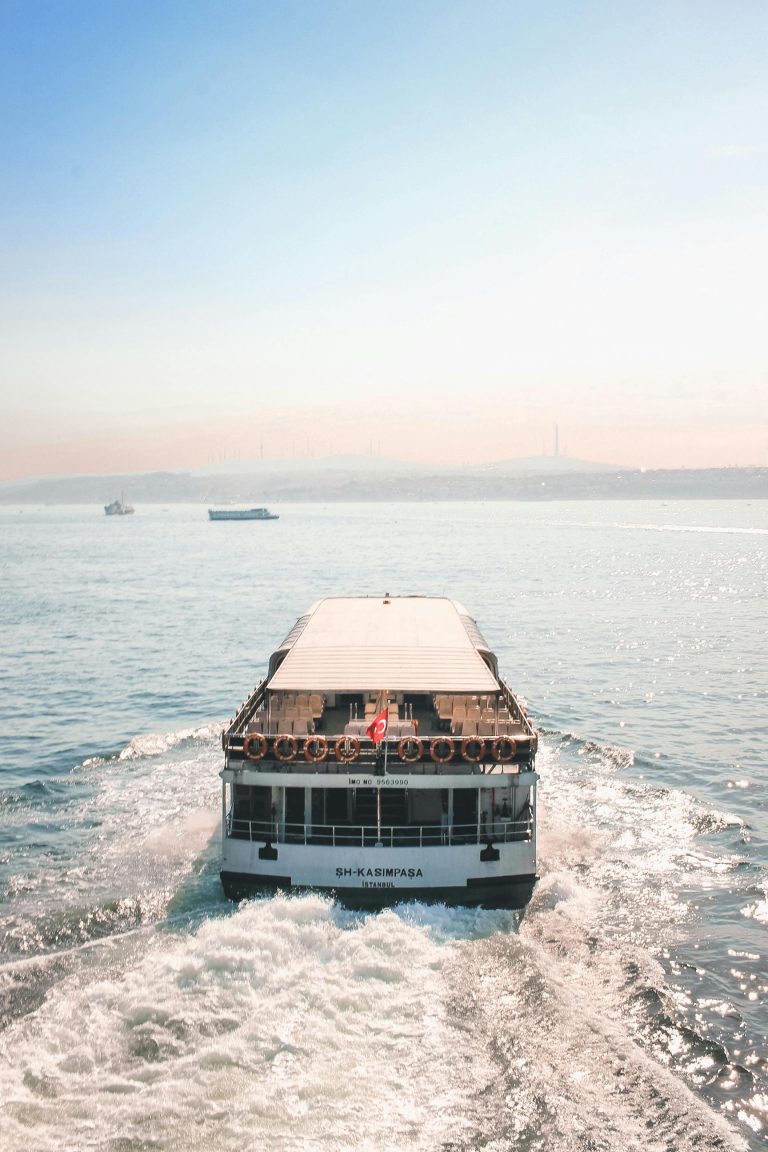 hoe lang varen naar Corsica